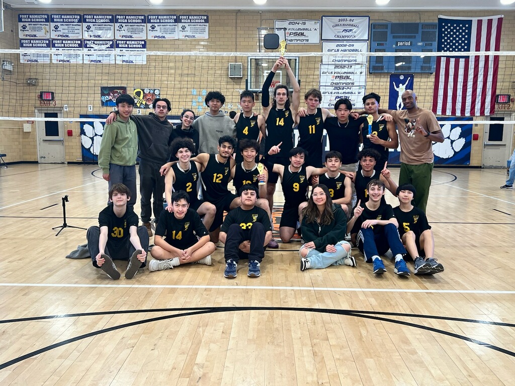 Boys Volleyball Brings Home Hardware
